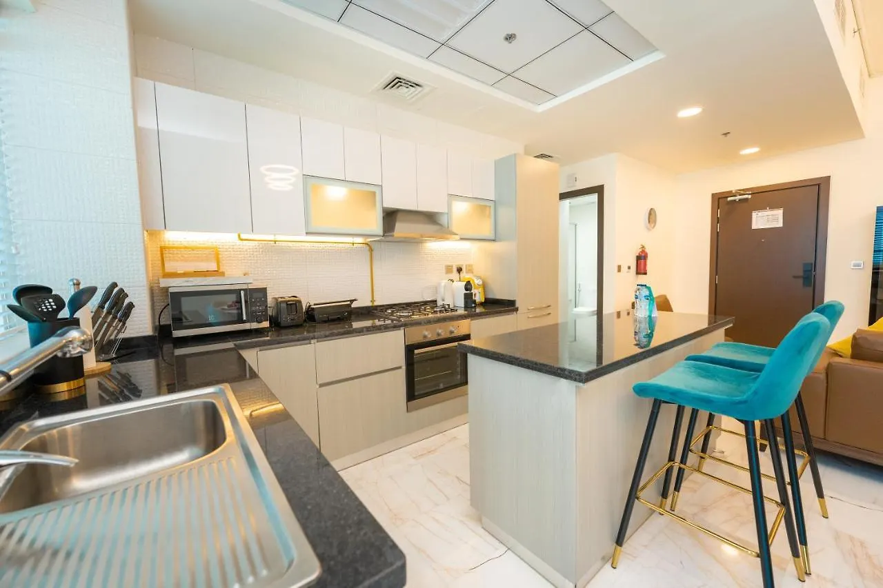 דירות דובאי Fam Living - Bayz Tower By Danube - Business Bay