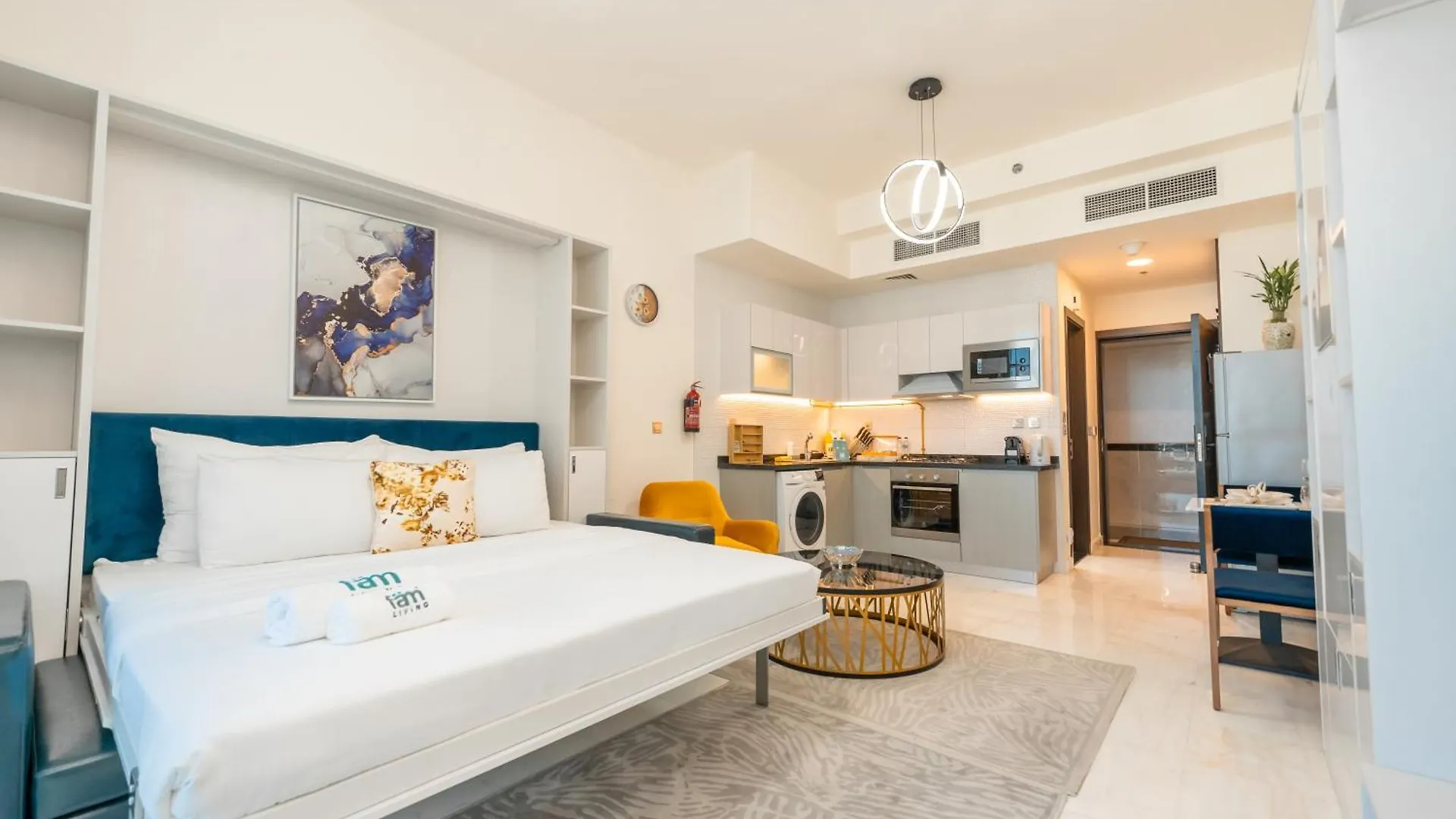 דירות דובאי Fam Living - Bayz Tower By Danube - Business Bay